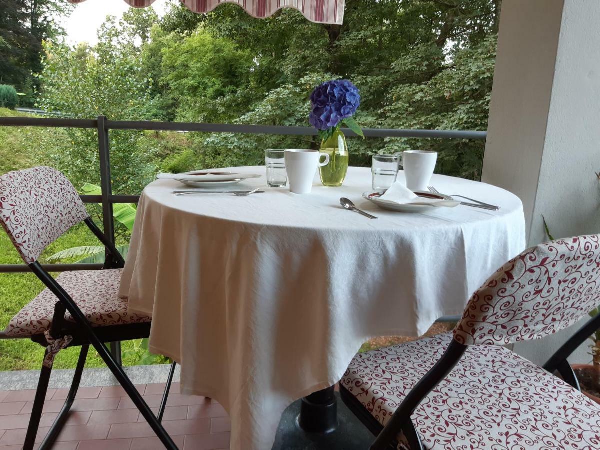 B&B La Casa Nel Bosco Invorio Inferiore Ngoại thất bức ảnh